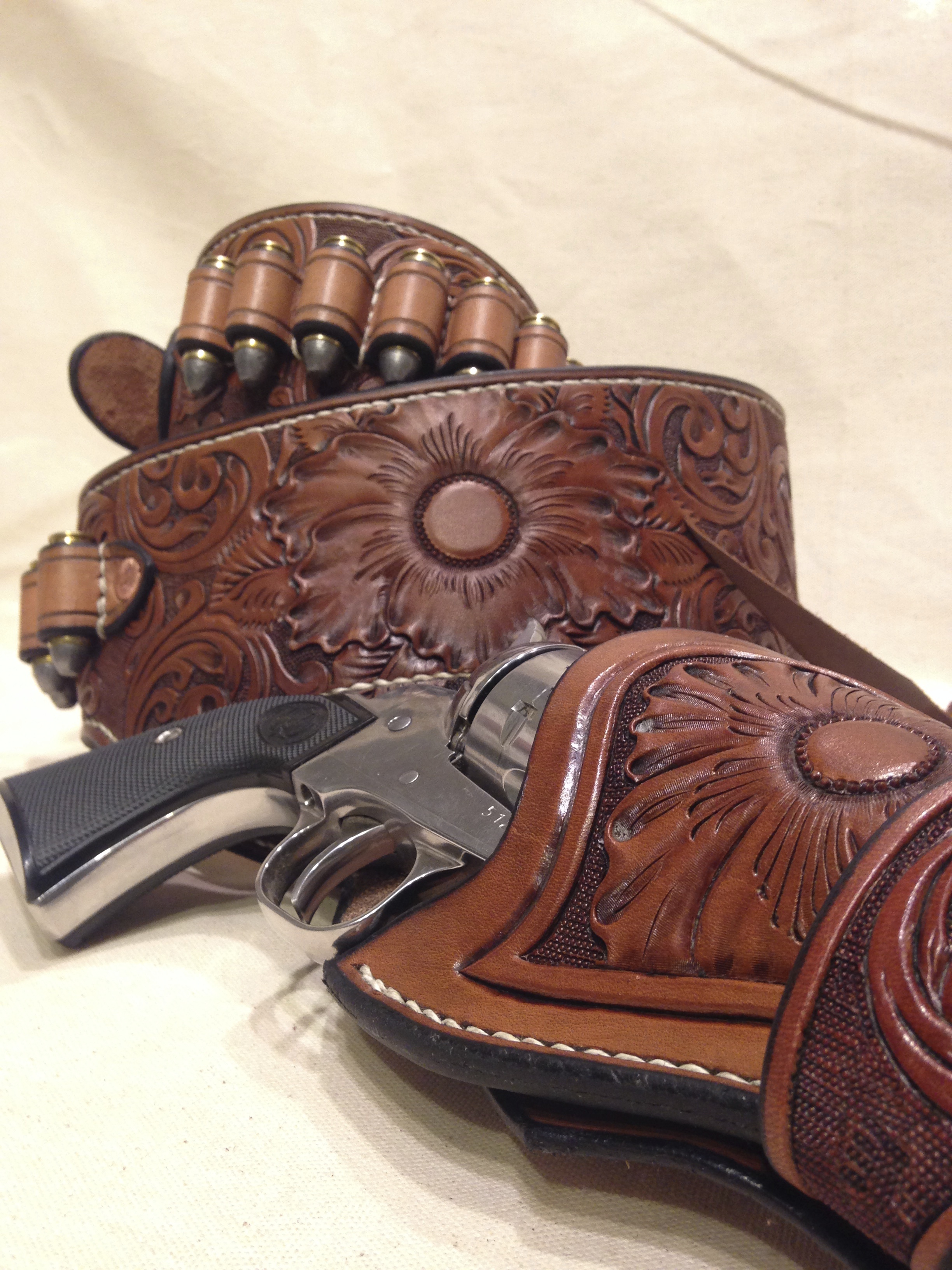 REVOLVER HOLSTER WESTERN GUN COVER PISTOL HOLSTERS LEATHER SINGLE