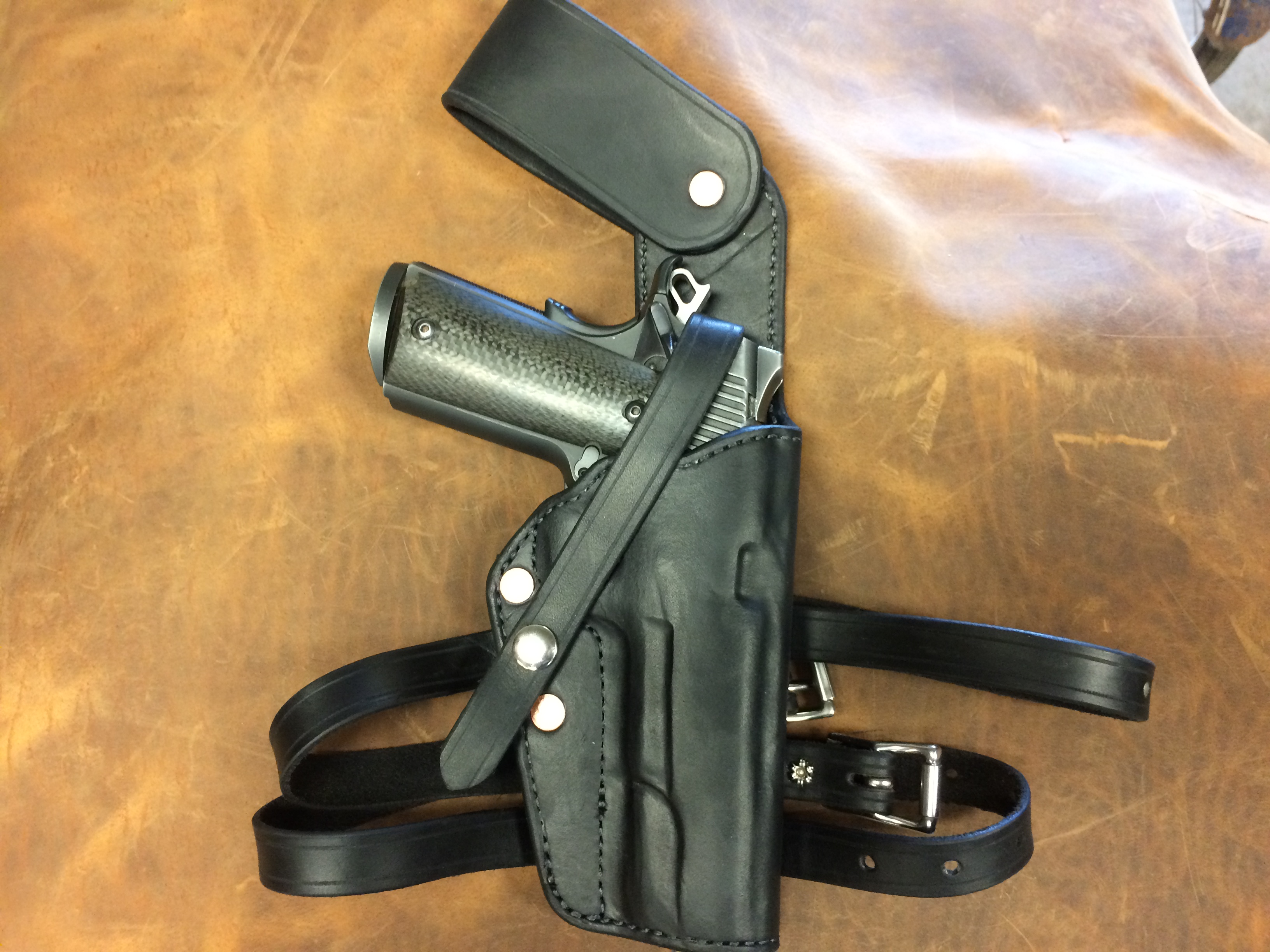 Cactus Jack Drop Leg Holster, Full-Sized Semi-Automatic Handguns, Right  Hand - 614650, Universal/Multi-Fit Holsters at Sportsman's Guide